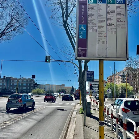 Appartamento Casa Miseno, Independent Near Metro B